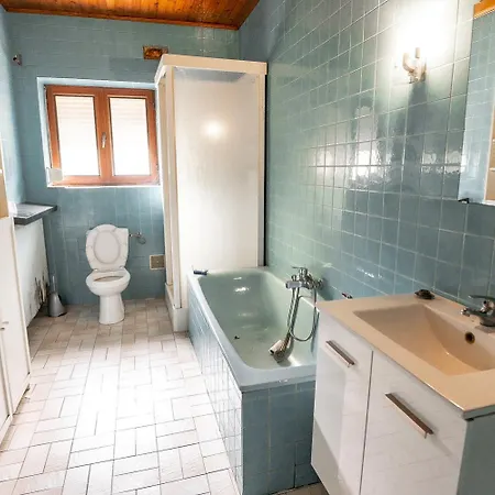 Hold3 - Grande Chambre Homestay